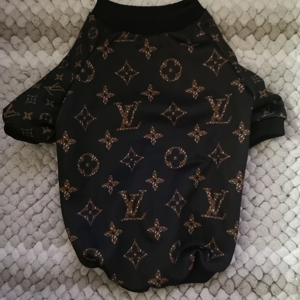 (SOLD OUT) Designer Dog T-Shirt - Picture 1 of 2